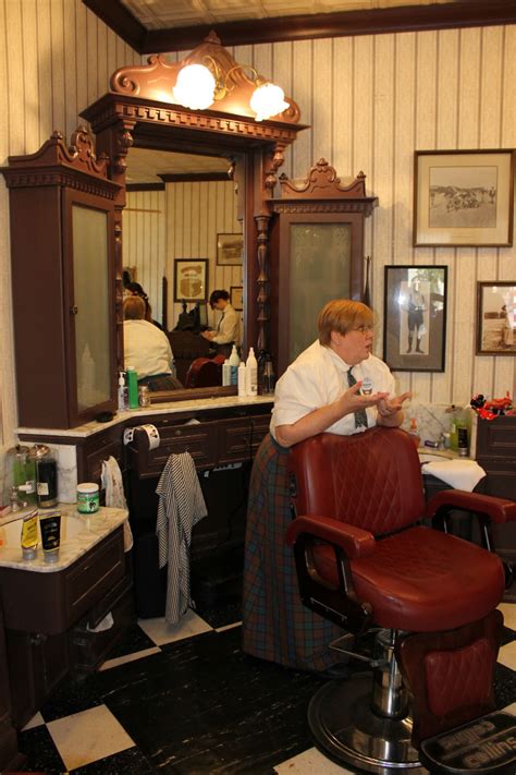 Bringing Magic to Every Cut: How Barbers Create a Unique Experience